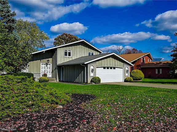 4th image of 16037 Squirrel Hollow Ln