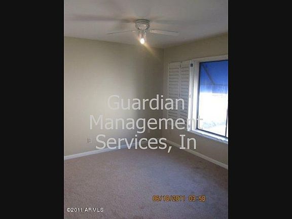 5th image of 727 W Maryland Ave Unit 6