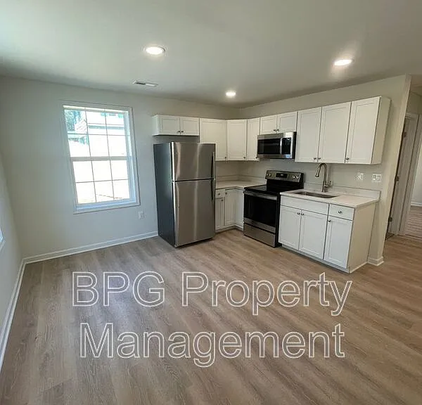79 Horner St #2 — Photo 8