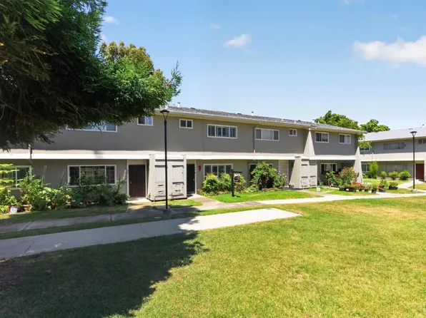 92 Hemlock Ln, Milpitas, CA 95035