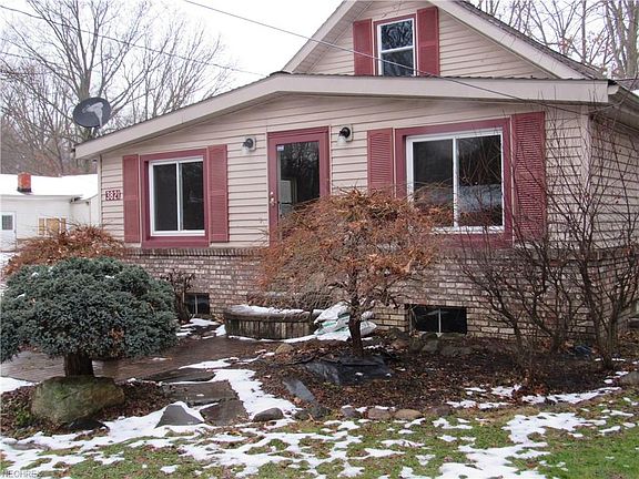 2nd image of 3821 Orchard Ave
