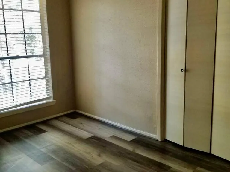 206 Leafwood Cir — Photo 19