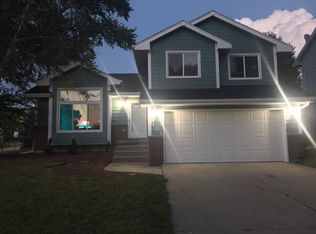 101 SW Countrywood Ln, Ankeny, IA 50023