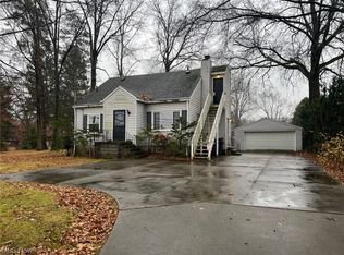 2900 Mogadore Rd, Akron, OH 44312