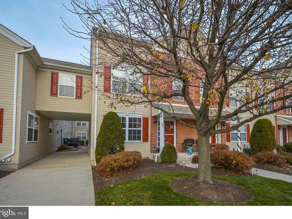 1st image of 101 Goldfinch Ct #251