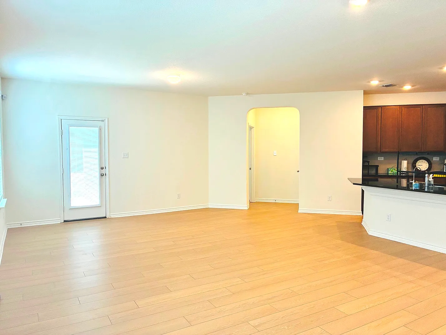 3 bed, 1549 sqft, $1,600 — Photo 3