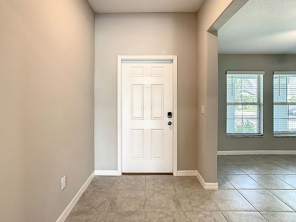 4th image of 16634 Carlton Pond St