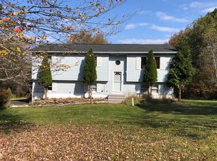 1122 Mathews Dr, Blakeslee, PA 18610