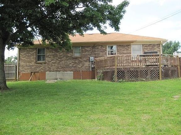 2nd image of 102 Honeysuckle Ct