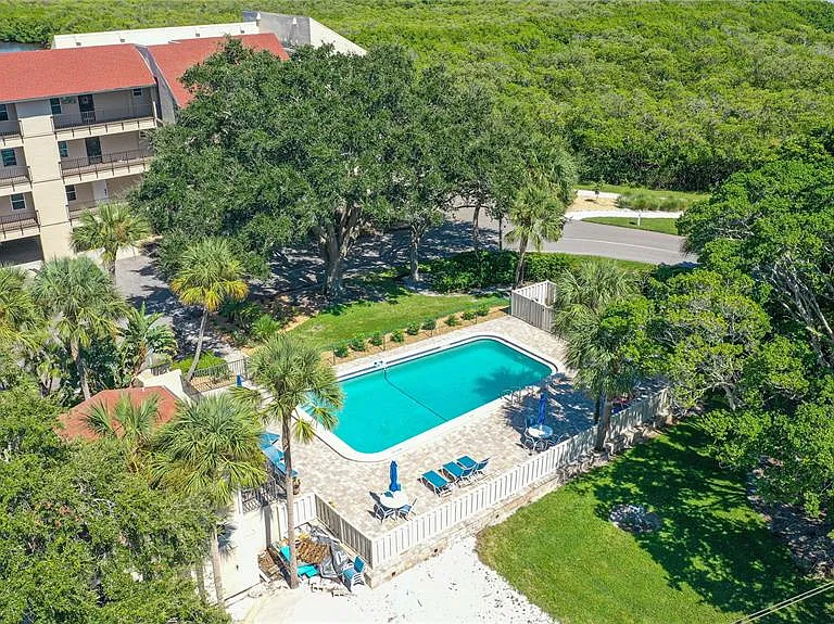 4780 Gulf Of Mexico Dr #5 — Photo 54