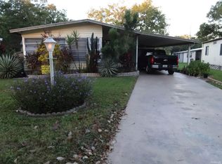 2105 Village Hill Dr, Valrico, FL 33594