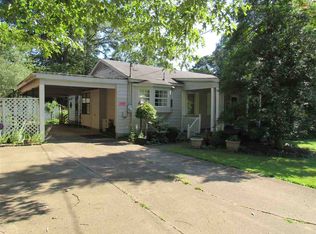 1725 Johnson St, Dyersburg, TN 38024