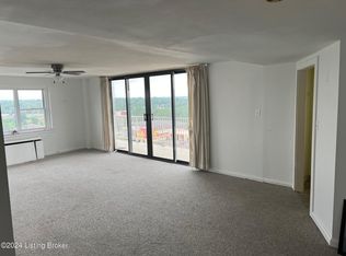 3320 Bardstown Rd APT 121, Louisville, KY 40218
