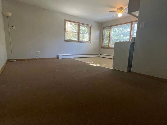 2nd image of 3001-07 Emerson St #3007-2N