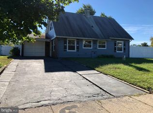 80 Brooklawn Dr, Willingboro, NJ 08046