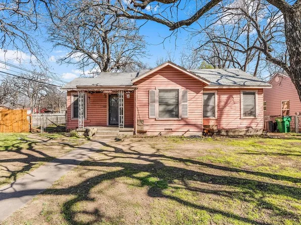 3901 Earl St, Haltom City, TX 76111