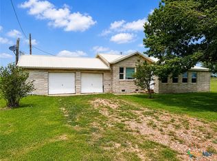 334 Ripple Rd, Victoria, TX 77905