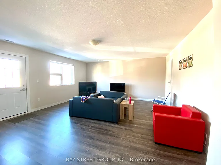 288 Albert St #217 — Photo 11
