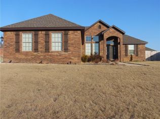 2013 Quinlan Ave, Lowell, AR 72745