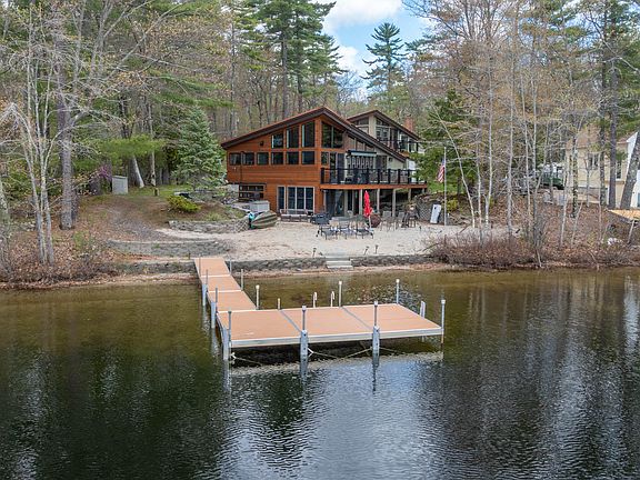 2nd image of 26 Deer Acres Road