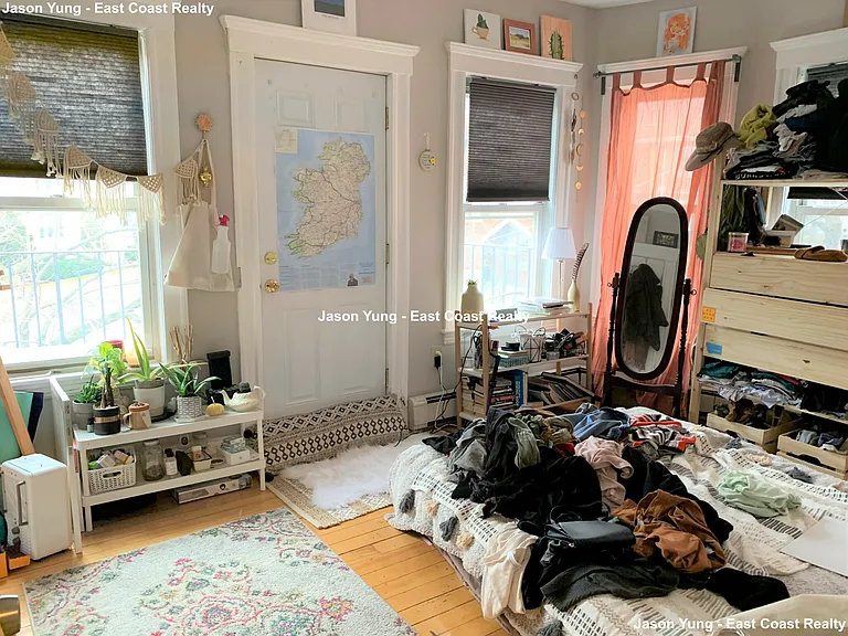 66 Quint Ave #2 — Photo 5
