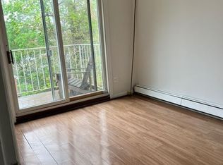 637 Van Duzer St, Staten Island, NY 10304