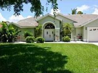 1231 Lake Breeze Dr, Wellington, FL 33414