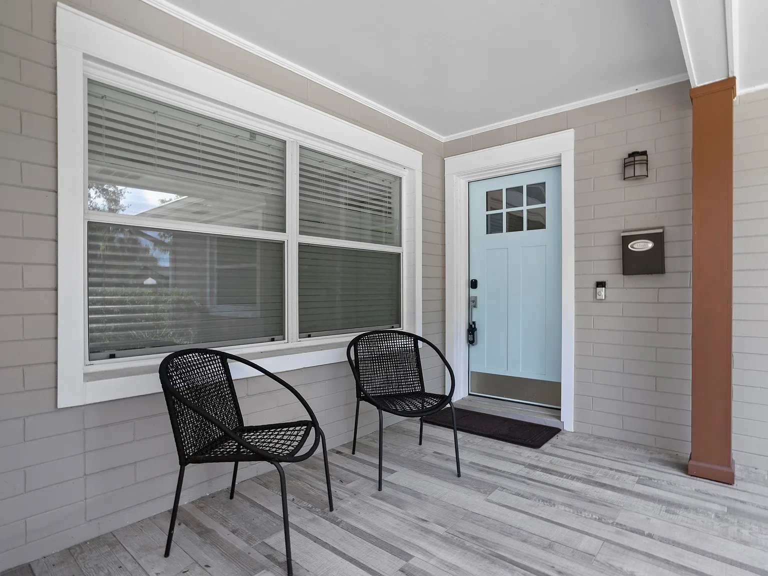 3 bed, 2175 sqft, $3,950 — Photo 4