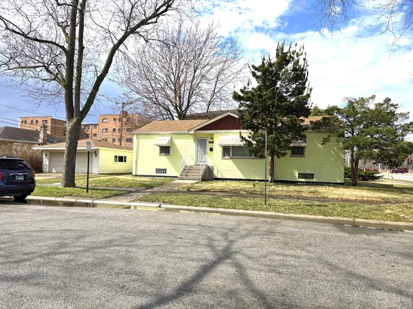 750 W 144th St, Riverdale, IL 60827