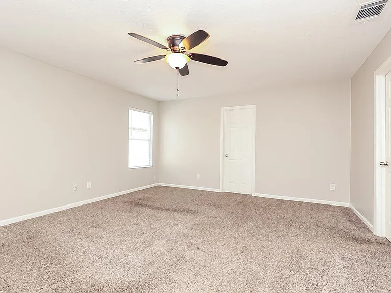 3618 Blaze Dr — Photo 9