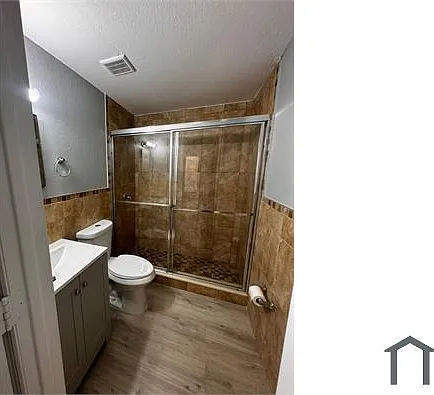 141 W 6th St #C — Photo 11
