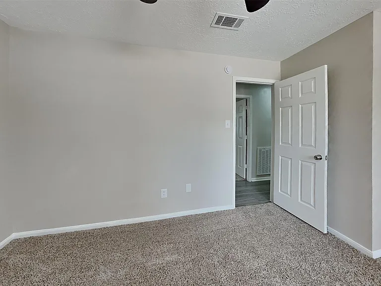 26877 Towerguard Dr — Photo 13