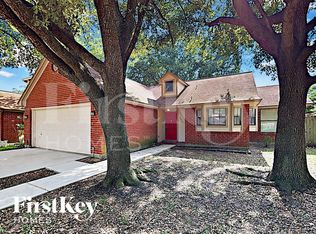 7511 Connemara Dr, Cypress, TX 77433