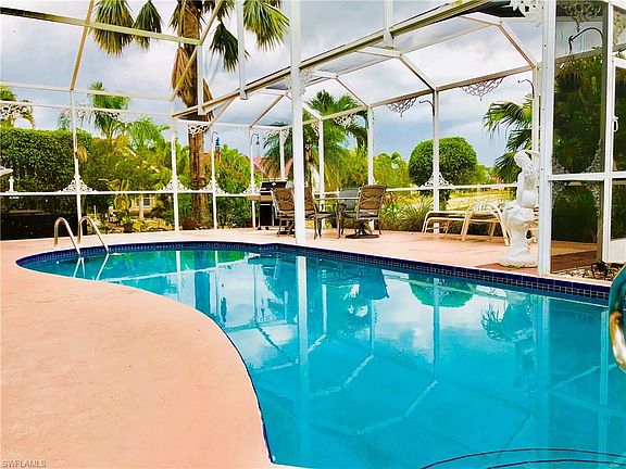 3rd image of 225 Sabal Lake Dr