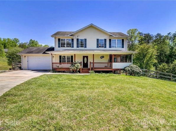 21 Locust Meadow Ln