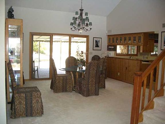 3rd image of 2138 Bowen Dr