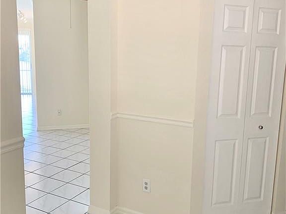 5th image of 6570 Huntington Lakes Cir APT 101