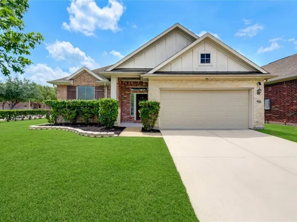 3031 Fir Meadow Ln, Dickinson, TX 77539