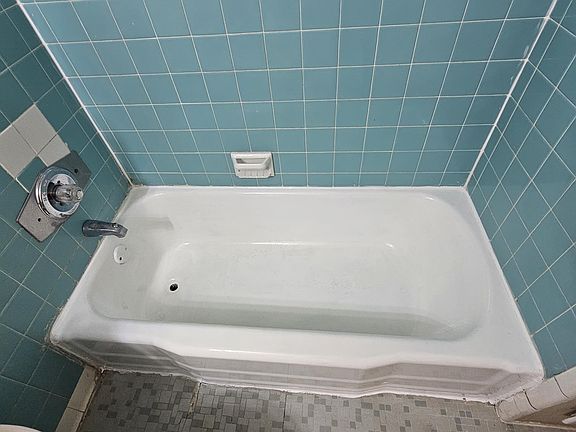 5th image of 3224 Ernest St