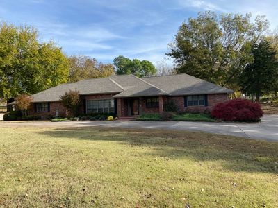 811 Apple Dr, Grove, OK, 74344