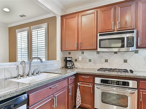 5th image of 10413 Shelborne St Unit 48