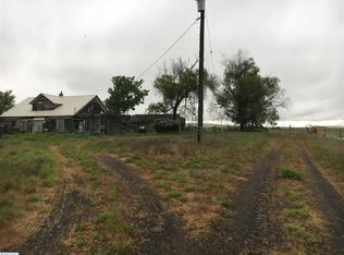 301 Chicken Rd, Endicott, WA 99125