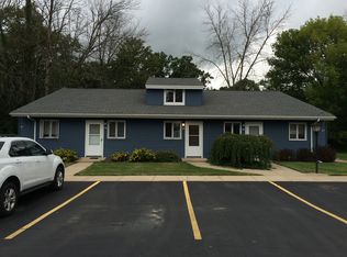 201 N Main St APT 21, Freeland, MI 48623