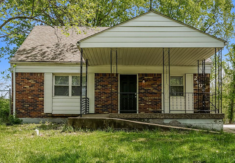1st image of 2402 Parliament Ct
