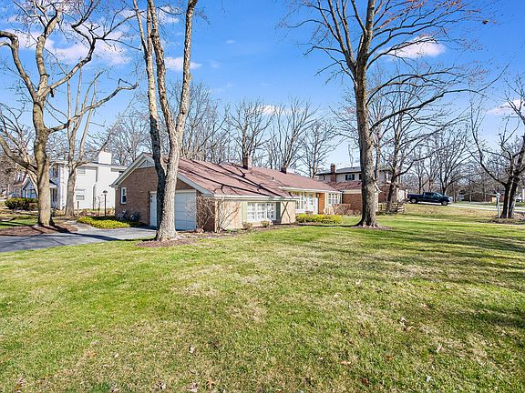 3rd image of 20741 Greenwood Dr