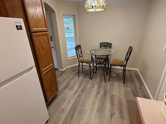 5th image of 7184 English Dr