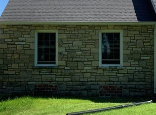 1400 Fenton Hills Rd #B, Fenton, MO 63026