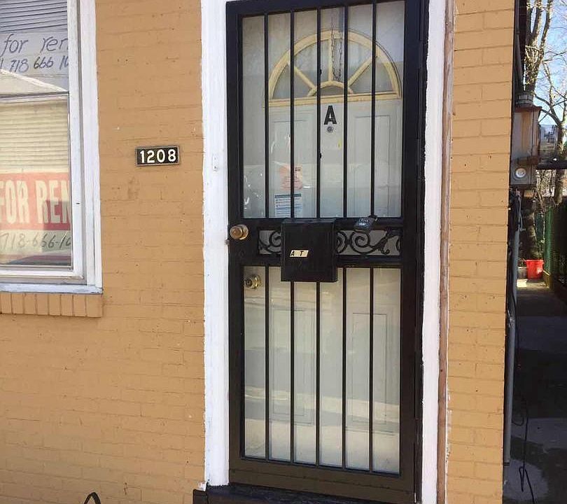 1st image of 1208 Carl Miller Blvd