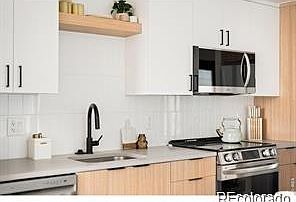 5th image of 757 Cheesman Street