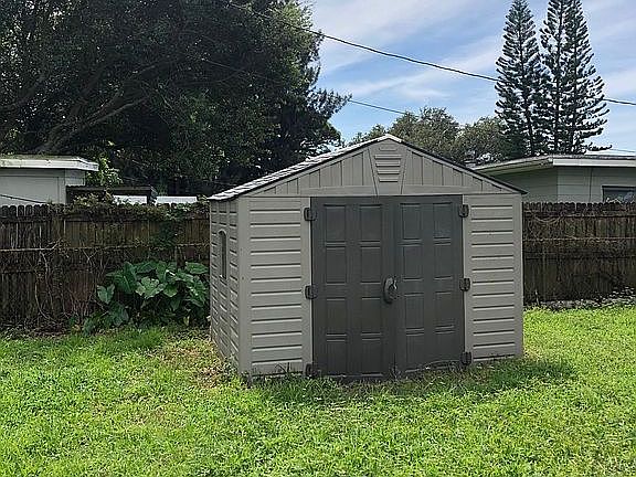 4th image of 6198 38th Ave N